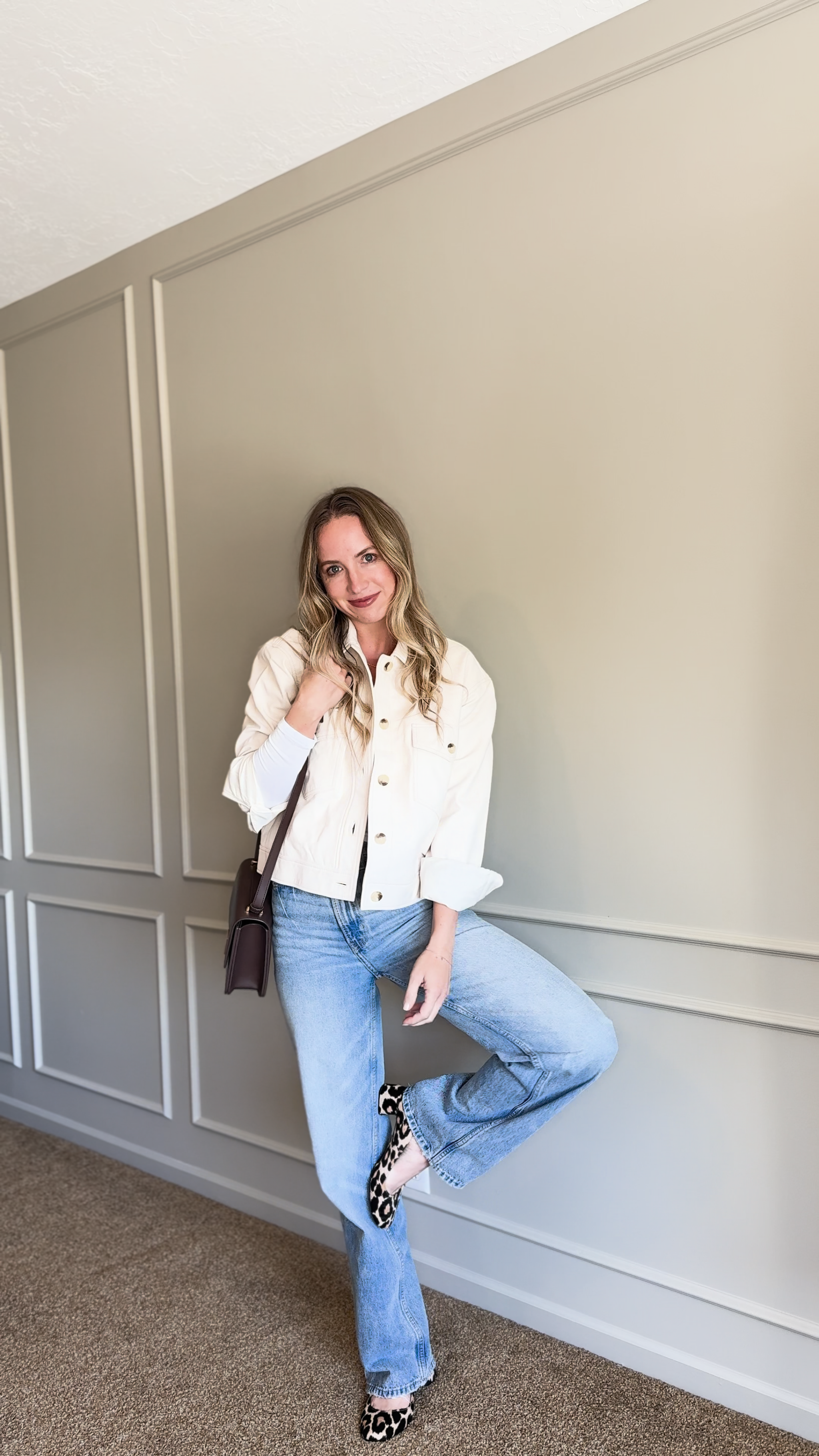 美品★ SHIRT SET STAIRS JACKET How to Style a Cream Leather Jacket: 4 Outfits from One Quince