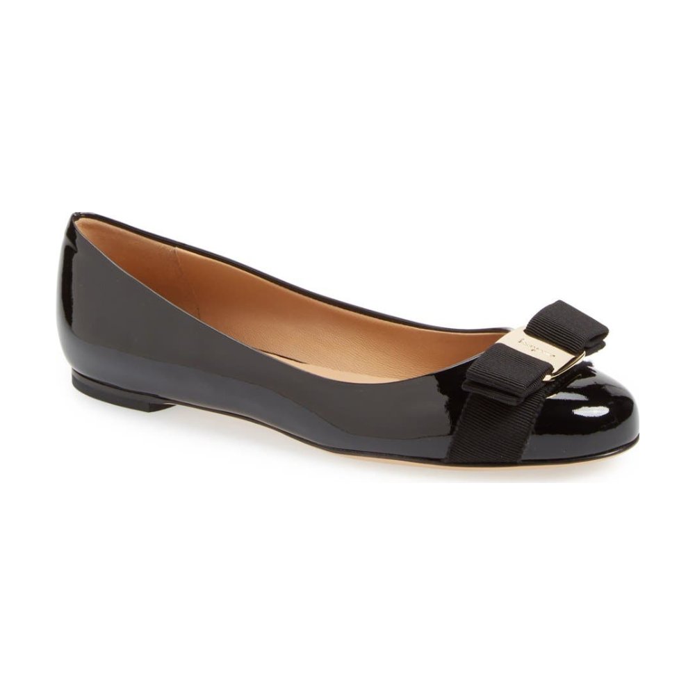 Ferragamo Varina ballet flat with bow in black patent